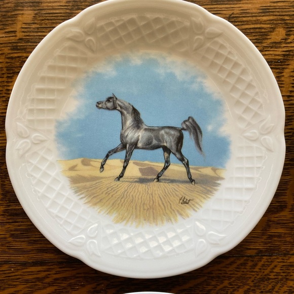 Philippe Deshoulières’s French white Limoges porcelain elegant set 6 horses rare - Picture 4 of 10